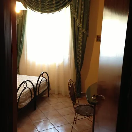Ortensia, In Alto Salento 公寓 *